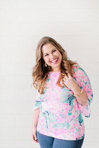amber_housley_-_marketing_strategist_for_creative_women_-_headshot_-_64
