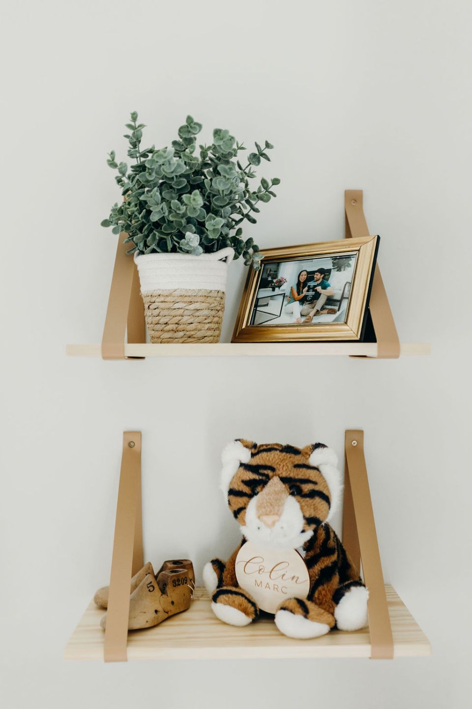 Boho-Chic-Green-Baby-Boy-Nursery-Elizabeth-McCravy-13 Boho-Chic-Green-Baby-Boy-Nursery-Elizabeth-McCravy-13